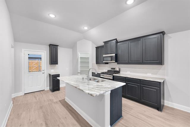 Building Photo - 6618 Pattison Ln