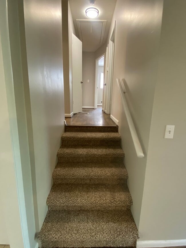 Building Photo - Beautiful 3BR Home – Comfort & Functionality