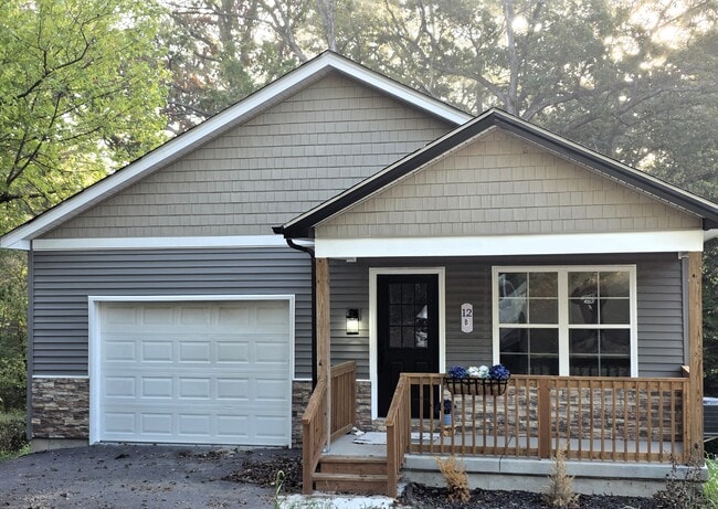 Building Photo - 12 New Sugar Creek Rd