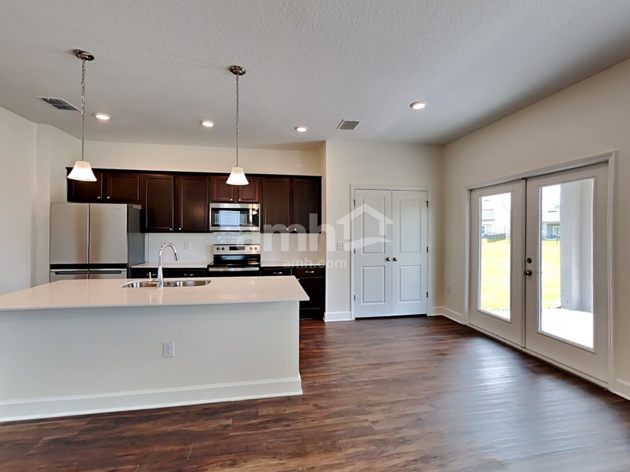 Building Photo - 2114 Saffron Walden Dr