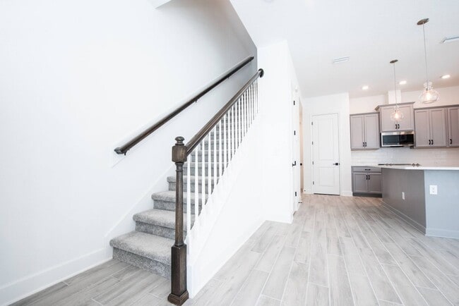 Building Photo - 7436 Calusa Ct