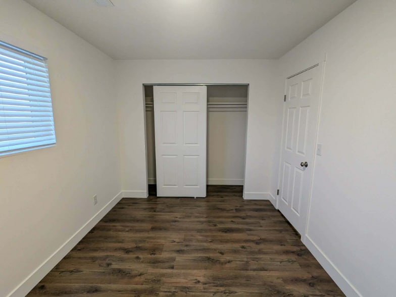 Building Photo - 341 E 2700 N