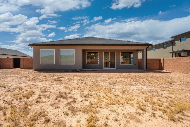 Building Photo - 1478 W 540 N
