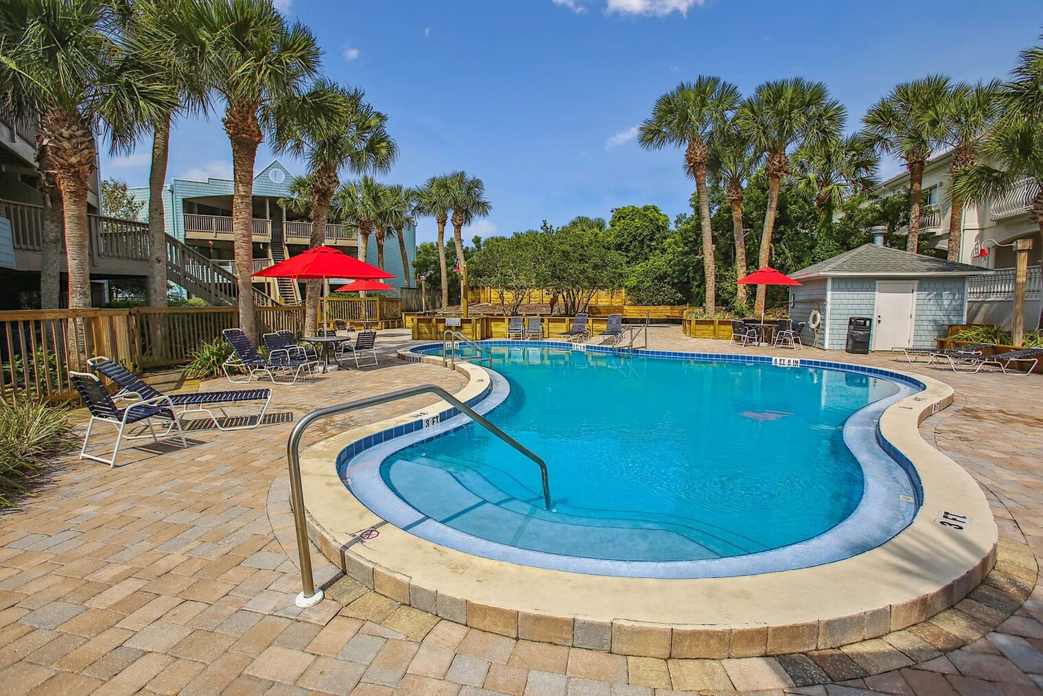 Building Photo - 210 Ocean Hibiscus Dr