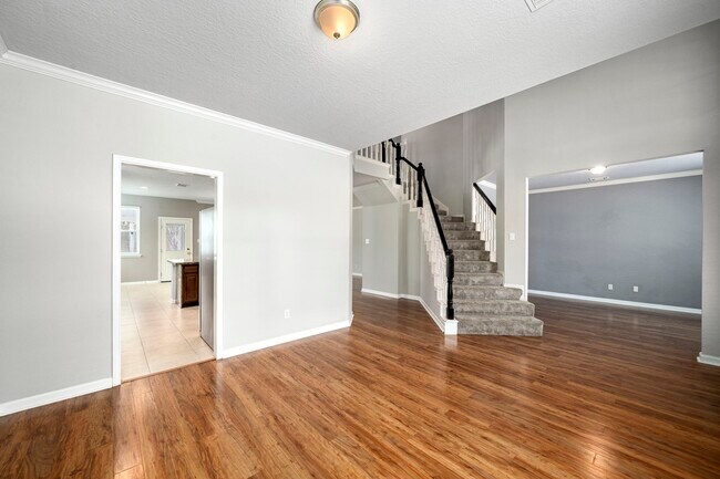 Building Photo - 1505 Hickory Ct