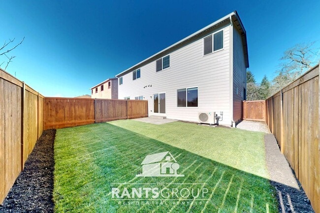 Building Photo - Leah's Landing