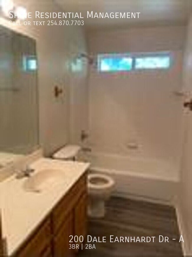 Building Photo - 200 Dale Earnhardt Dr