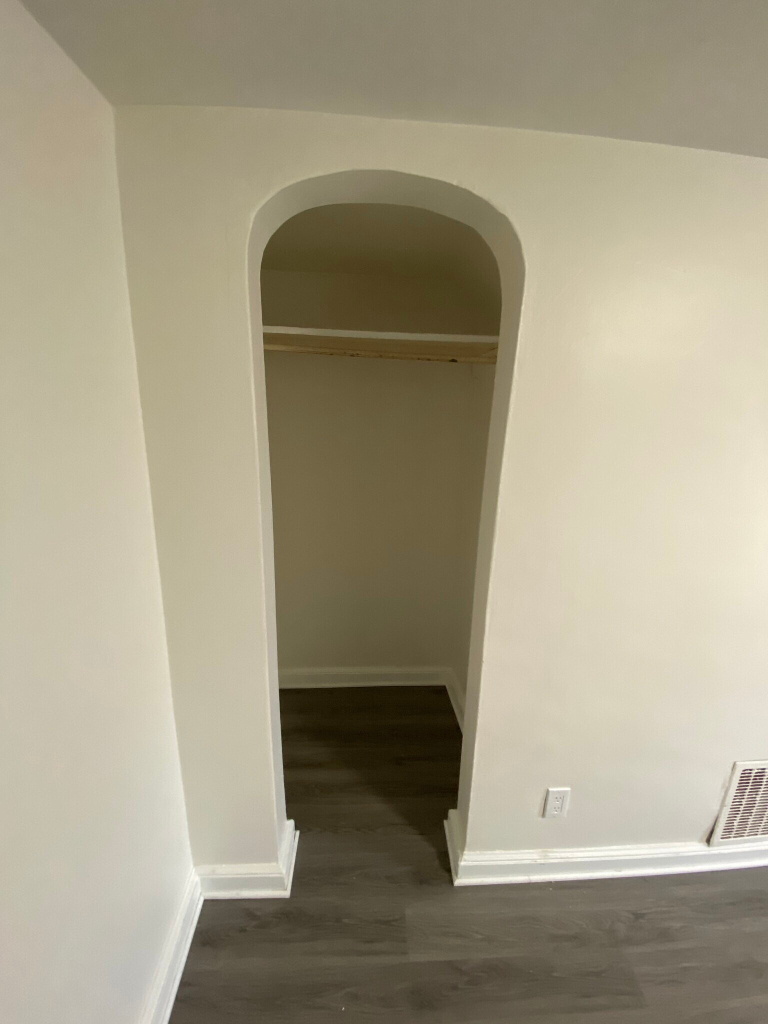 Building Photo - 98 Pennsylvania Ave