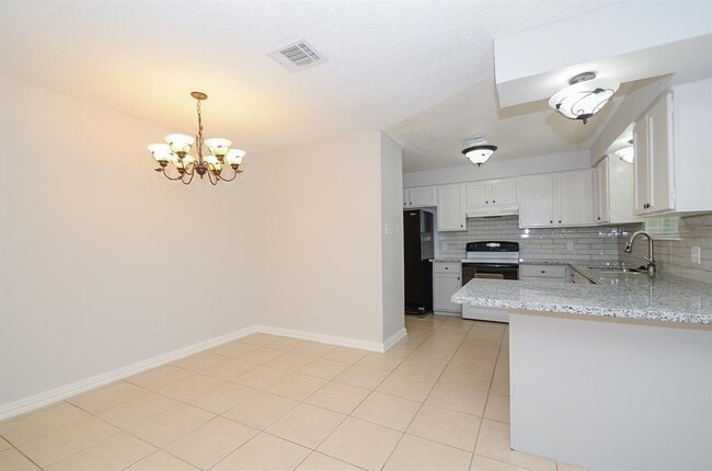 Building Photo - 22706 Coriander Dr