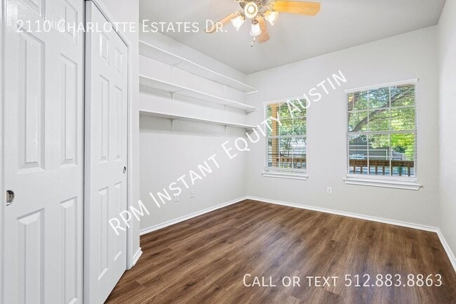 Building Photo - 2110 Charlotte Estates Dr