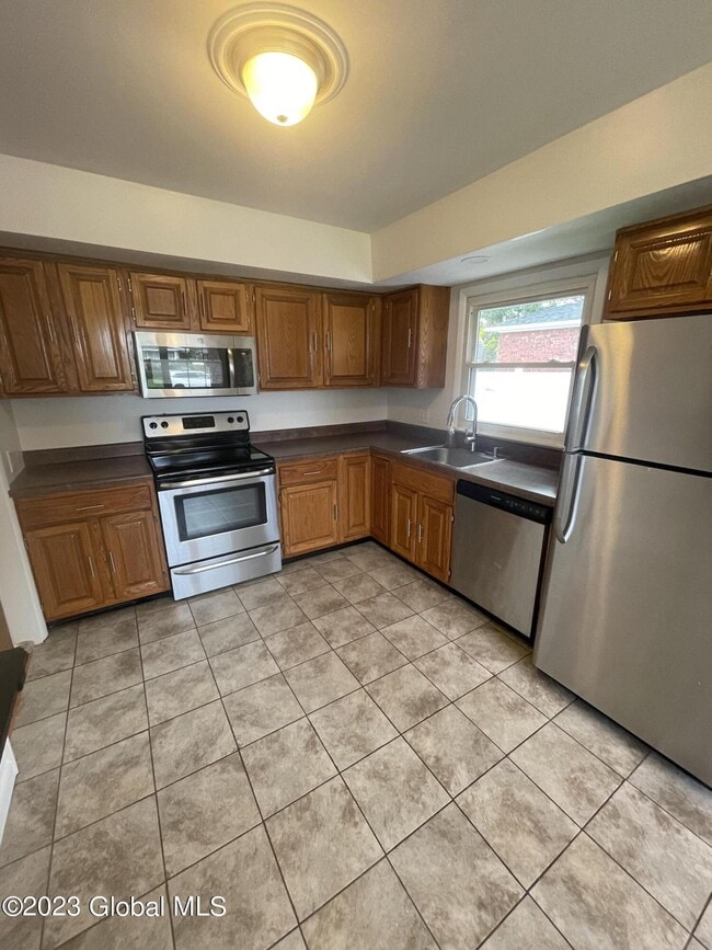 Building Photo - 3 Westford St