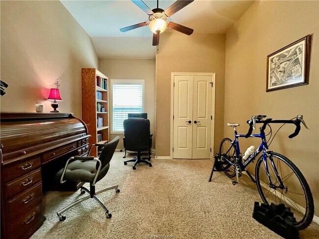 Building Photo - 4281 Rock Bend Dr