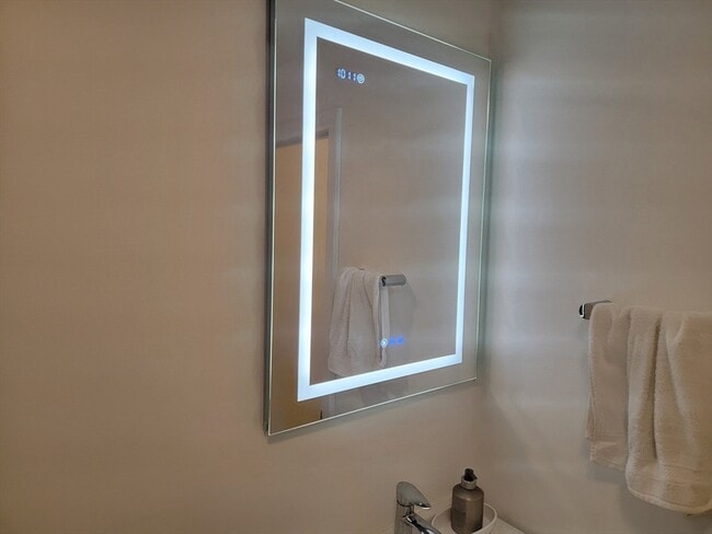 Building Photo - 54 Greaton Rd