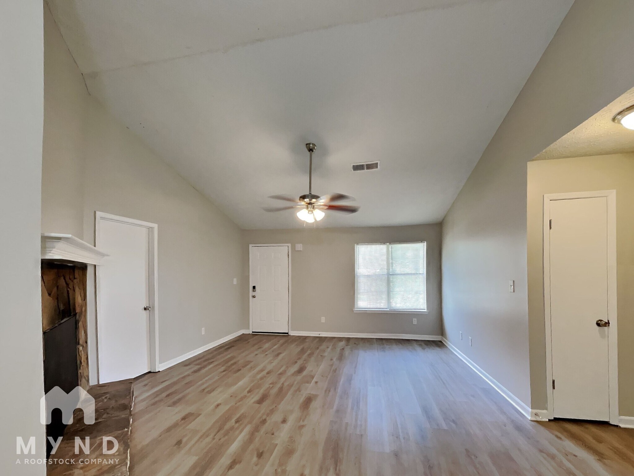 Building Photo - 1149 Bonita Way
