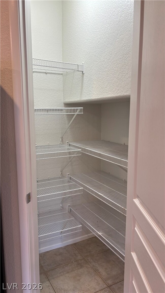 Building Photo - 578 Shewsbury Ave