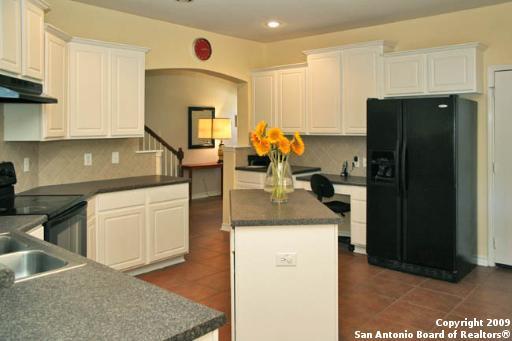Building Photo - 4707 Shavano Ct