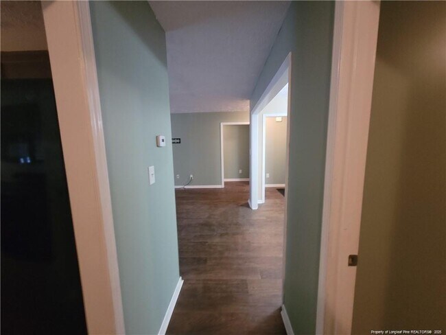 Building Photo - 3608 Crosswinds Dr