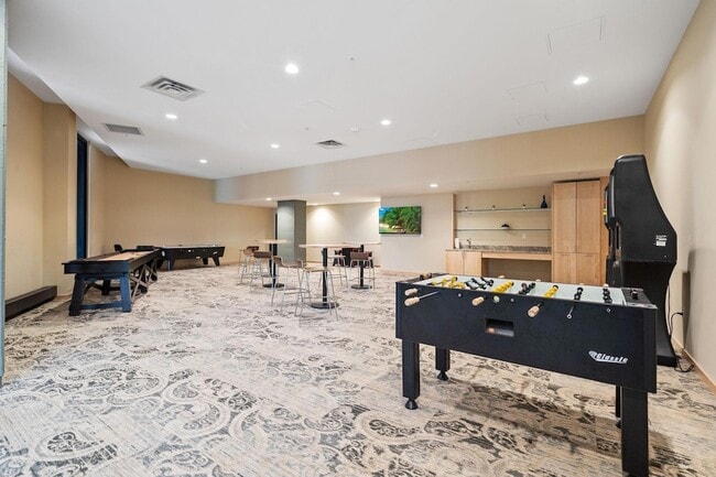 Building Photo - 1240 S 2nd St