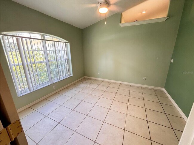 Building Photo - 40 Foxhall Ln