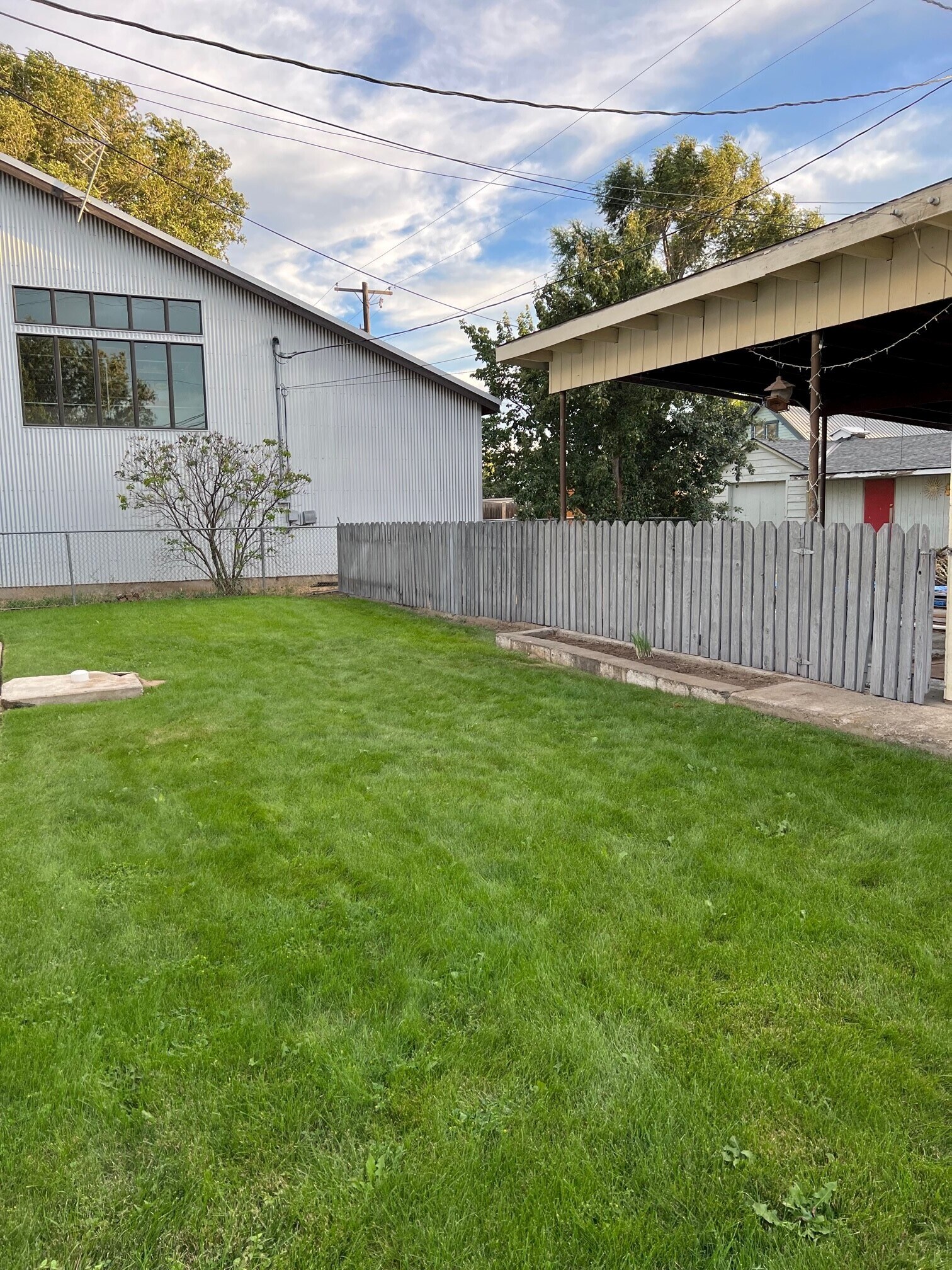 Back Yard - 317 N Elliott St