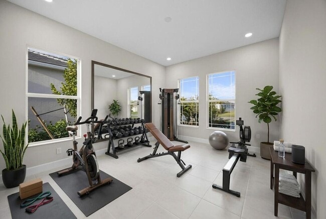 Building Photo - 5741 Beechnut Dr