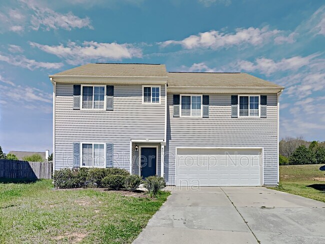 Building Photo - 801 Stockport Way