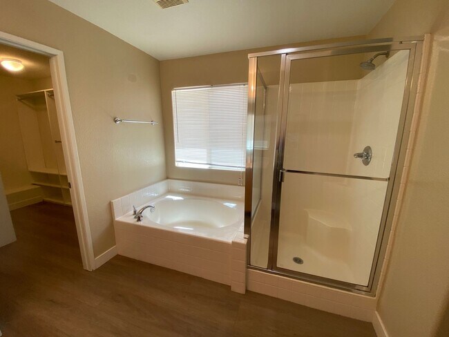 Building Photo - 36645 Quito Way