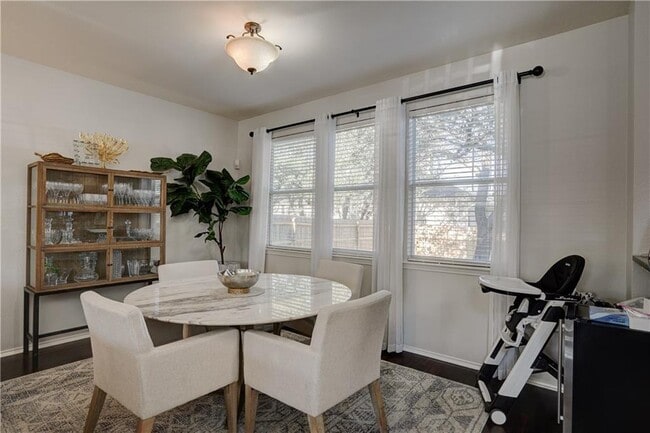 Building Photo - 6630 Hillside Terrace Dr
