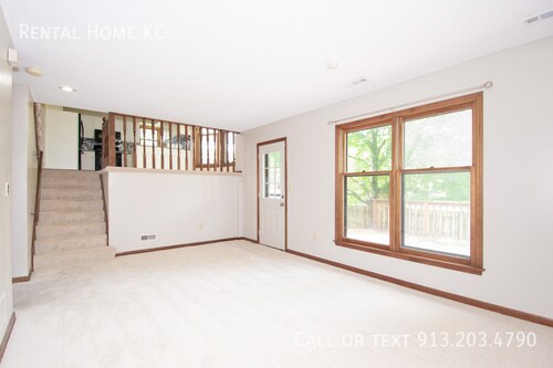 Building Photo - 16200 W 124th Cir