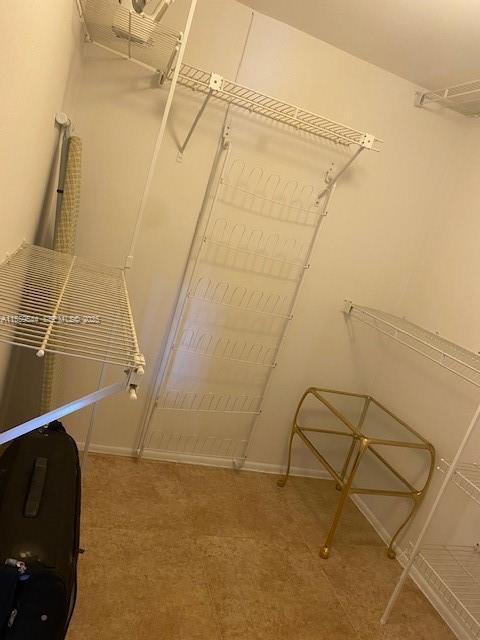 Building Photo - 6039 Collins Ave