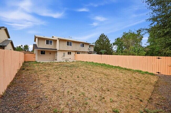 Building Photo - $2,495.95, 3 bed, 2.5 bath, located in Westminster with a large backyard.