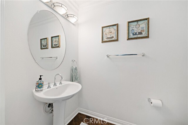 Building Photo - 16423 Village Meadow Dr