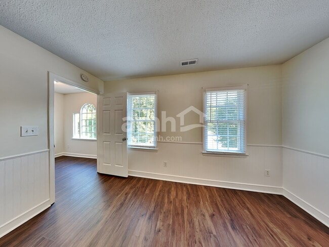 Building Photo - 1900 Spanish Bay Ct