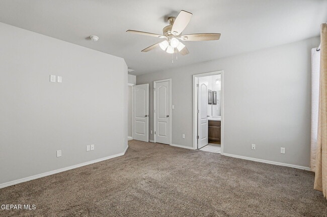 Building Photo - 1004 Aircoupe Way