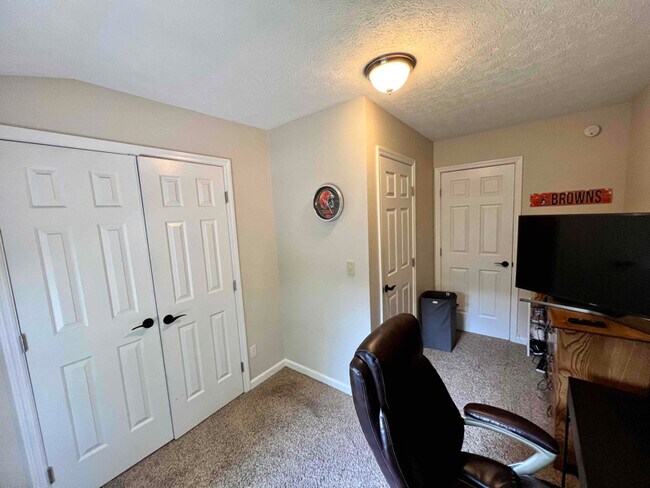 Building Photo - 1734 Washington Landing Dr