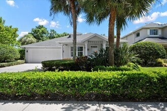 Building Photo - 204 Clocktower Dr