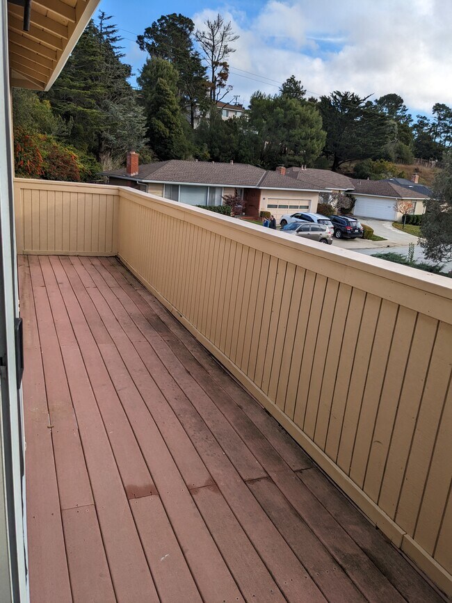 Building Photo - 3208 Countryside Dr