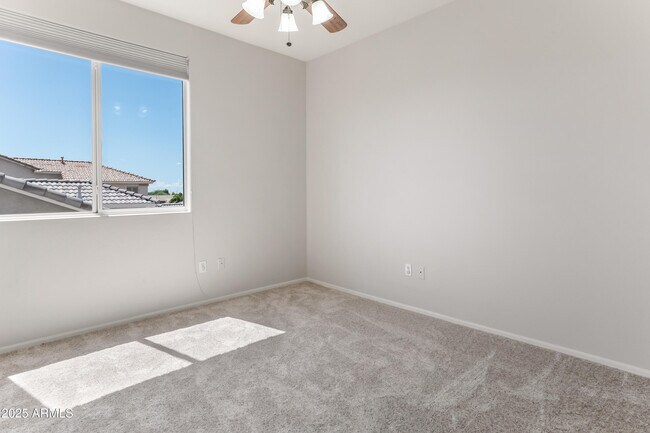 Building Photo - 25617 N 67th Dr