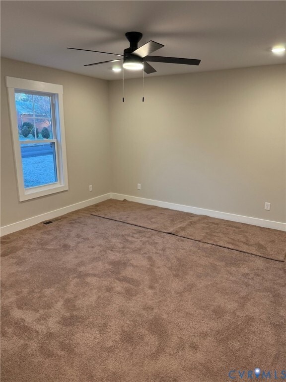 Building Photo - 325 Yorktown Dr