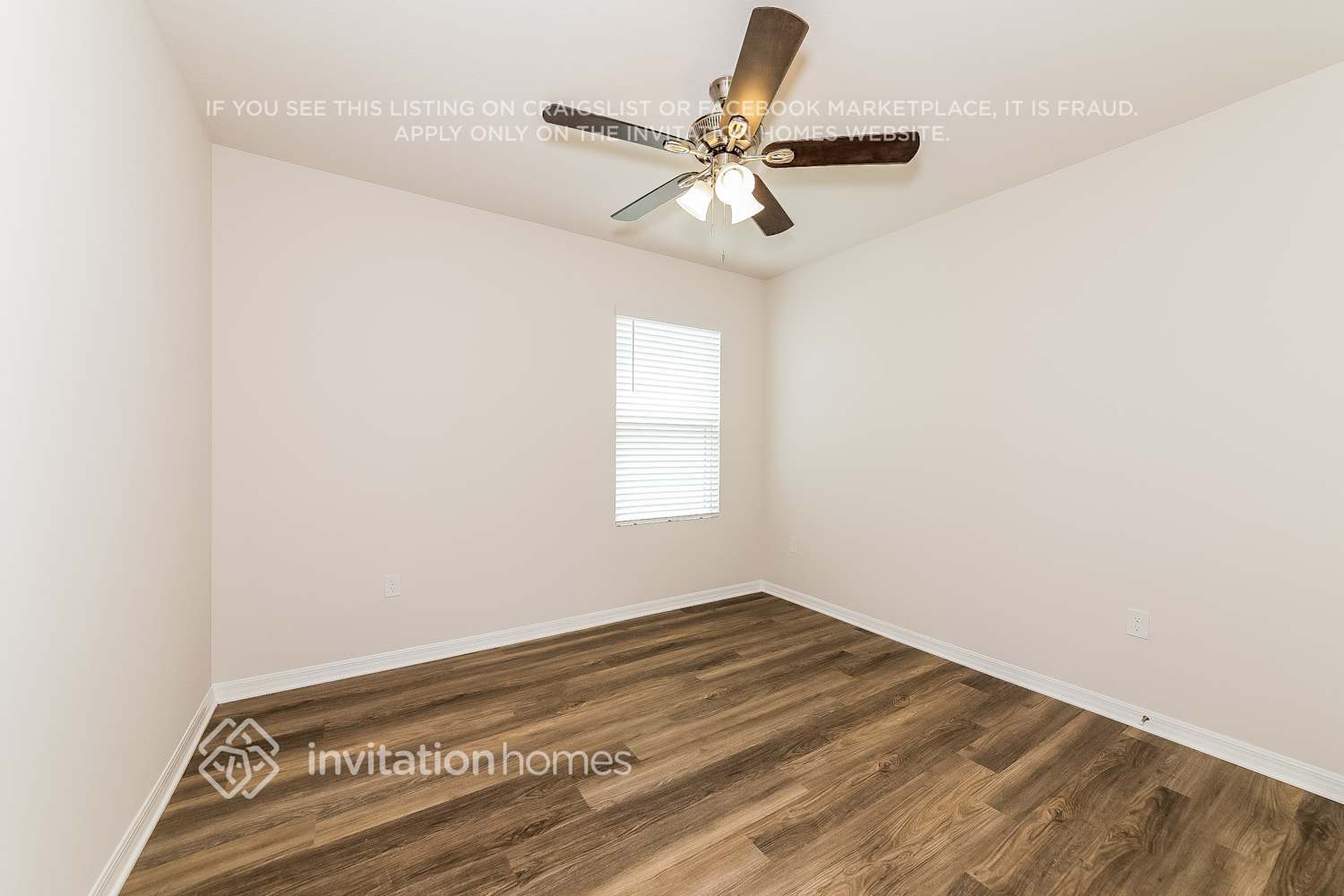 Building Photo - 8017 Majestic Palms Ct