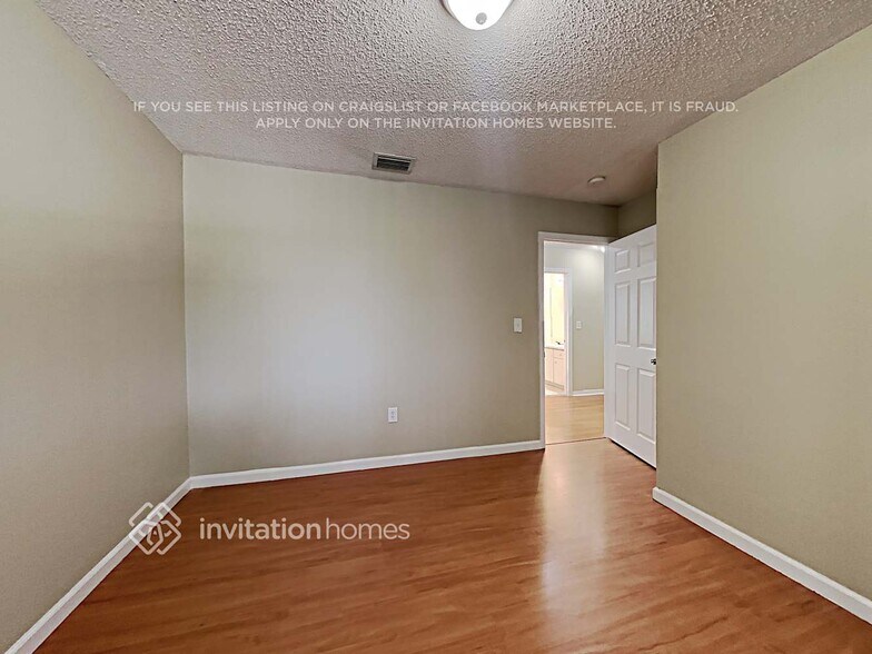 Building Photo - 16601 SW 96th Terrace