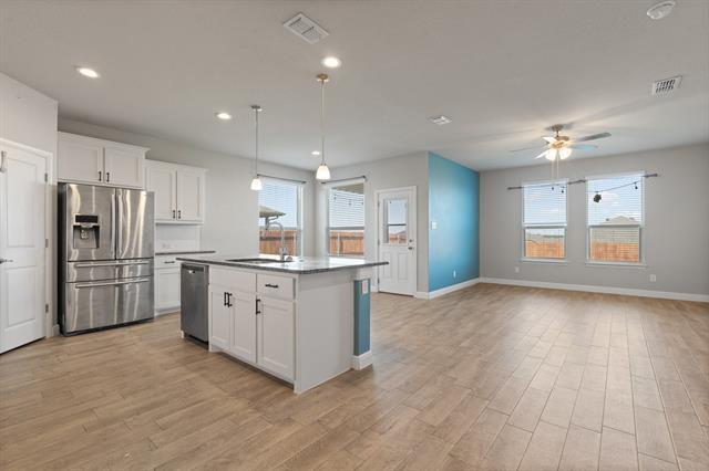 Building Photo - 1402 Fremont Trl