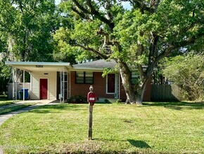 Building Photo - 5351 Royce Ave