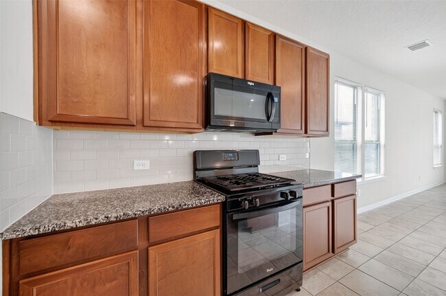 Building Photo - 25611 Reign Wayman Ct