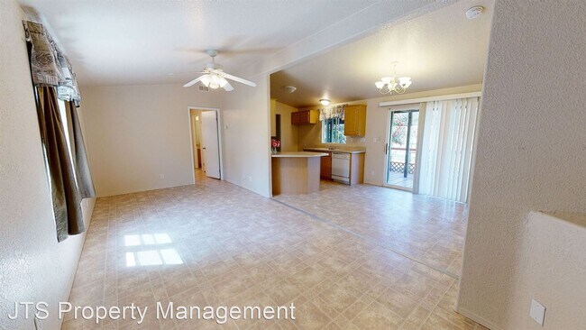 Building Photo - 3 br, 2 bath House - 2410 Central Avenue