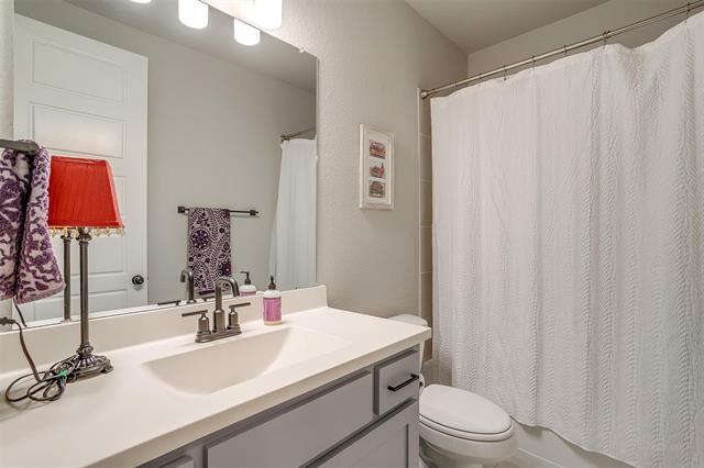 Building Photo - 4912 Deavers Ln