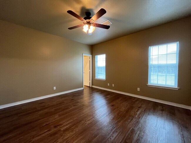 Building Photo - 3045 Palomino Trail