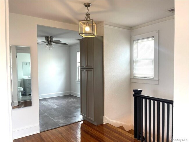 Building Photo - 78 1st St