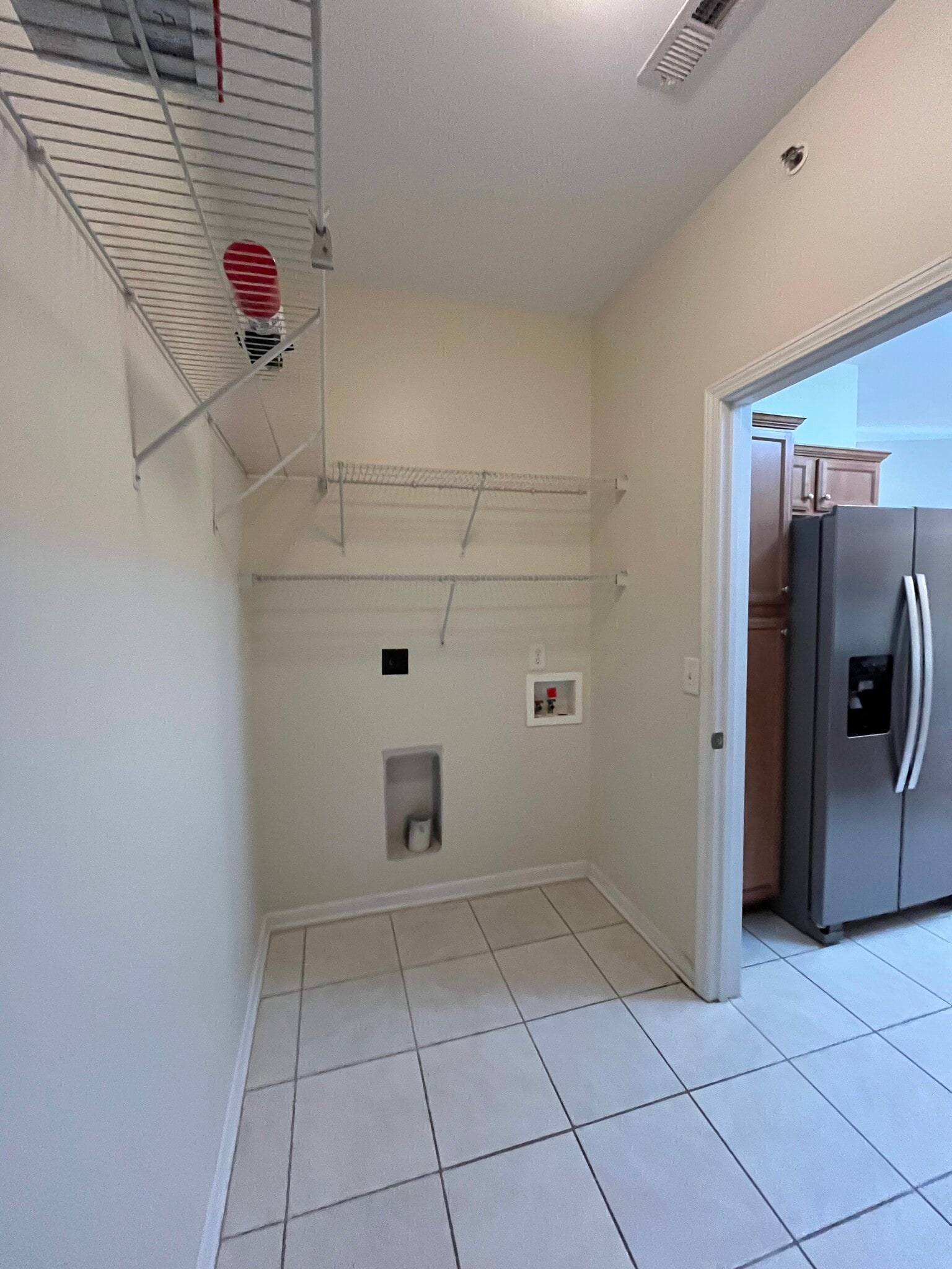 Building Photo - 616 Marshtree Ln