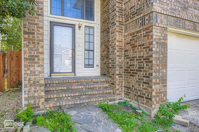 Building Photo - 1322 Jasmine Dr